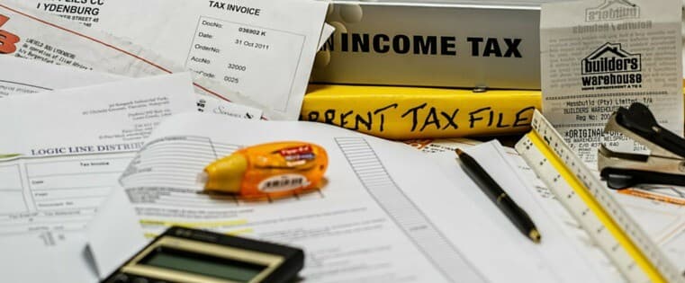 There's No Stress in the Clouds: Xero vs. QuickBooks